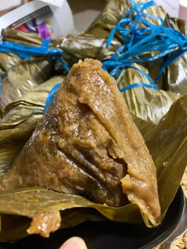 10 Pcs Traditional Nyonya Rice Dumpling 粽子 Bak Zhang– 13 Pieces Total (Includes 3 Free Samples) photo review